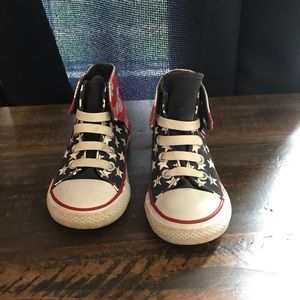Like new toddler converse high tops